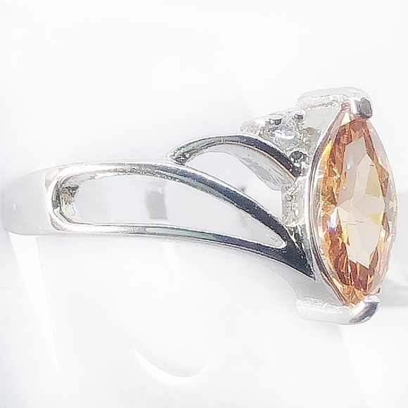 Morganite Ring - Picture 4 of 6